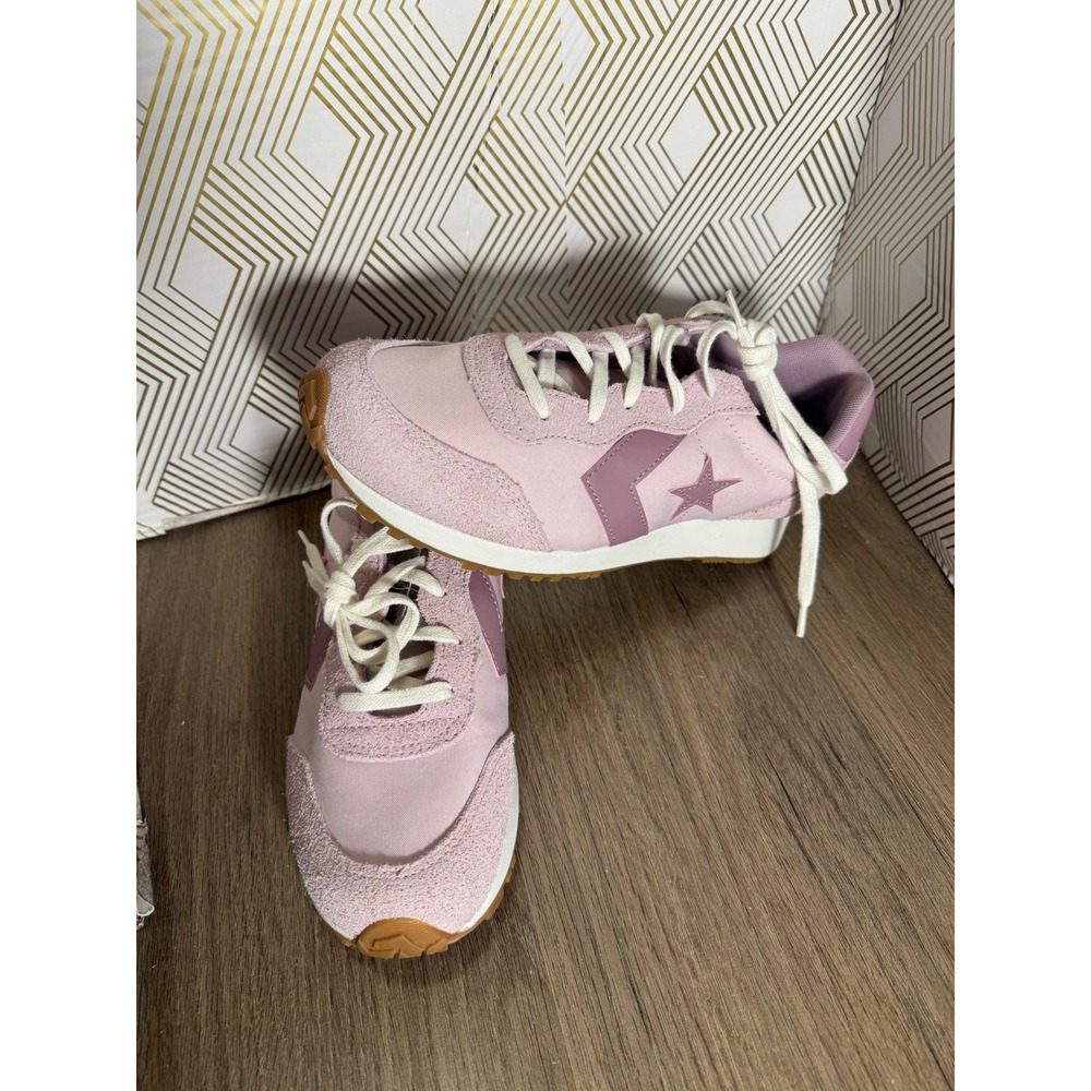 Converse Omega Trainer Sneaker Pink Suede Low Top Unisex women 10 Men 8.5 new